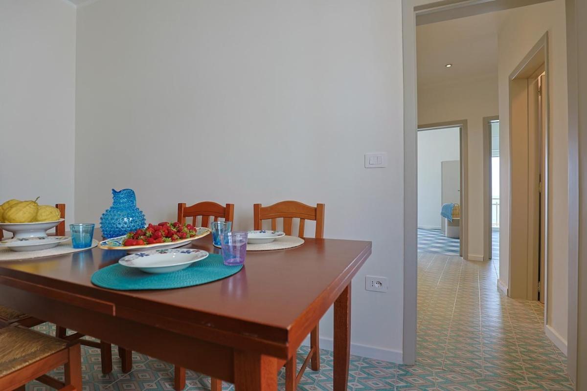 Panoramico Appartamento Lido Conchiglie غالّيبولي المظهر الخارجي الصورة